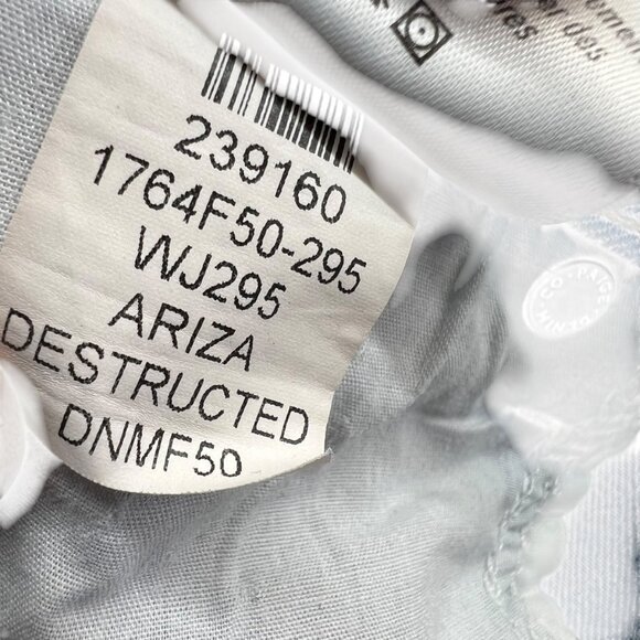 Paige Verdugo Ankle Ariza Destructed Jeans Distressed Blue Slim fit Size 32 - Picture 9 of 11